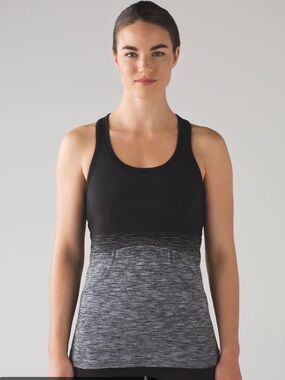 Lululemon Swiftly Tech Racerback Tank 2.0 Black Grey Ombre Striped Size 4
